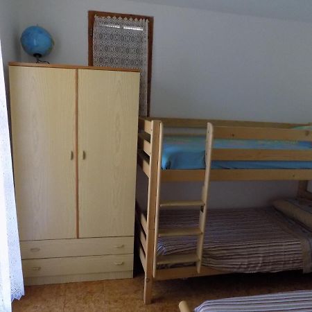 Casa Vacanze Gardenia Solanas  Exteriör bild